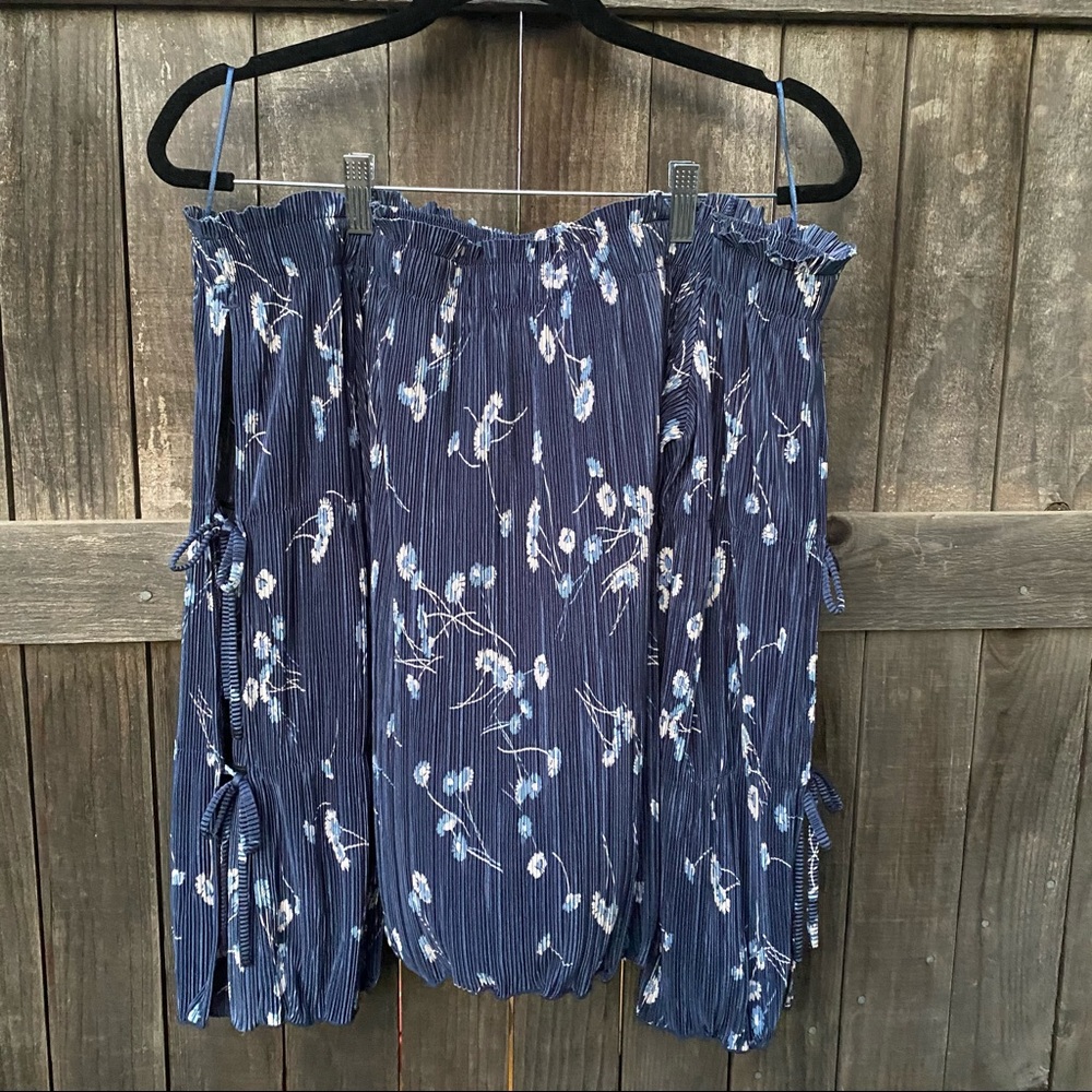 Lauren Conrad Blouse